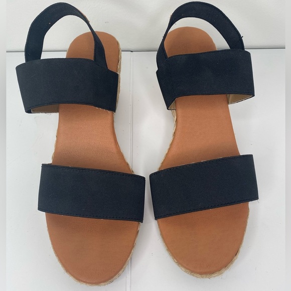 TOMMY BAHAMA Andre Assous Allison Wedges - Picture 4 of 10